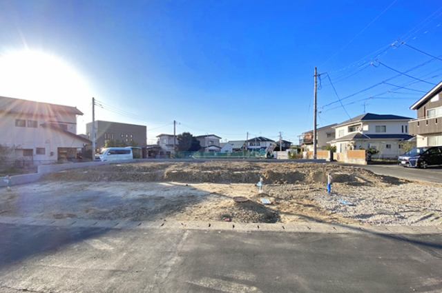 人気のリビング階段に20帖の広々リビング！現地（2025年11月）撮影