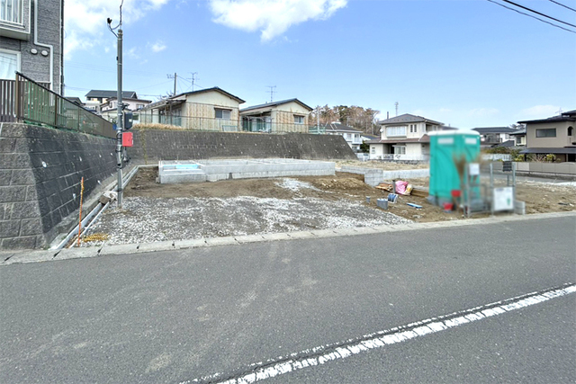 （現地写真）徒歩圏内に生活施設が充実！