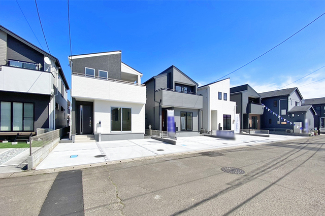 銀行・コンビニ・ドラッグストアまで徒歩8分内！現地（2026年4月）撮影