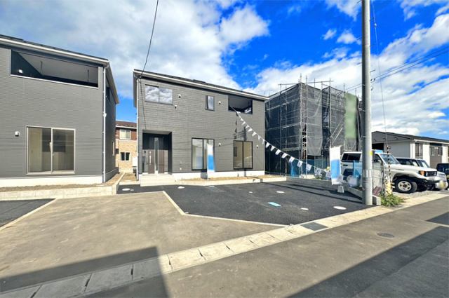 ゆとりある4LDKに用途様々な便利な納戸を配置！現地（2025年10月）撮影