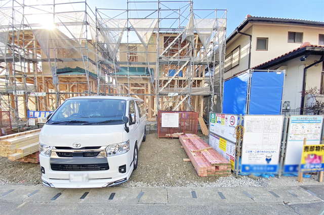 岩沼南小学校徒歩13分！岩沼中学校徒歩7分！お子様の通学も安心の距離！現地（2026年1月）撮影