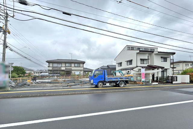 明るい南西向き♪周辺施設が充実した立地！現地（2026年6月）撮影