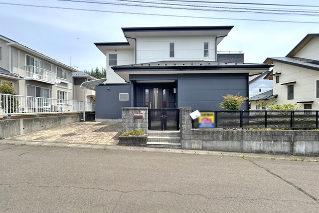 （現地写真）74坪超の敷地！リフォーム済の平屋住宅！