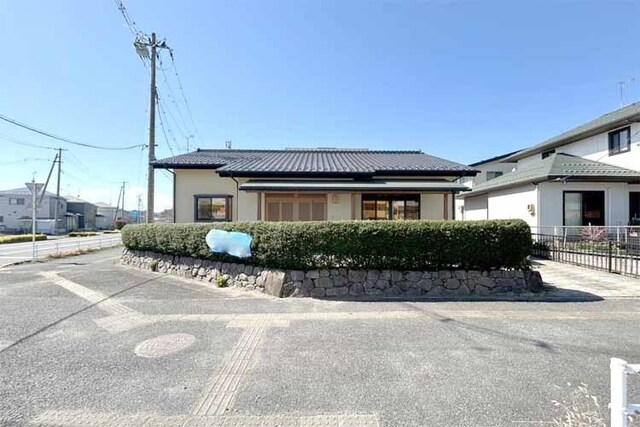 （現地写真）74坪超の敷地！リフォーム済の平屋住宅！