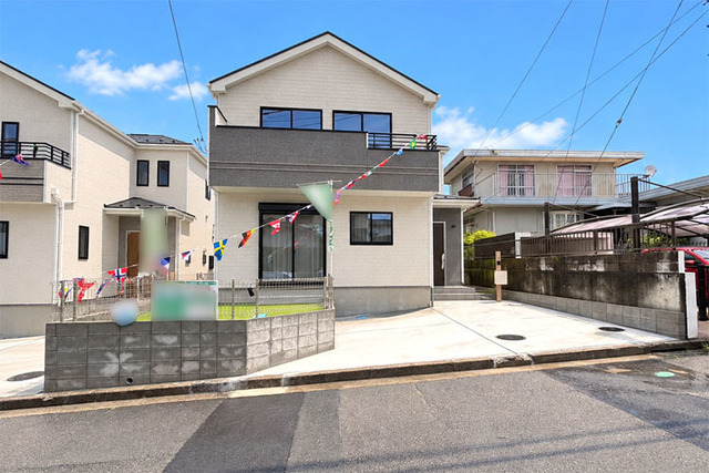 近隣バス停徒歩5分！通勤通学にも便利です♪現地（2026年9月）撮影