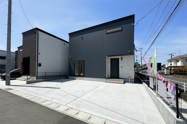 駐車2台OK！きれいに区画された全6棟！現地（2026年4月）撮影