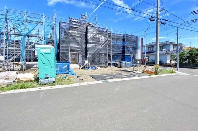 17帖の広々LDK！収納も充実してます♪現地（2026年8月）撮影
