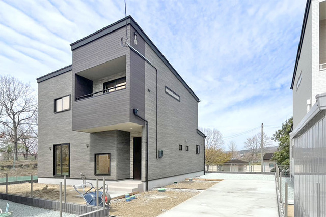 陸前落合駅徒歩10分と通勤通学やお出かけの際にも便利な立地現地（2026年4月）撮影