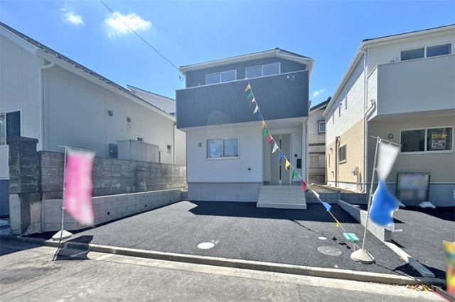 飲食店が近隣に多数♪スーパー徒歩7分！現地（2025年7月）撮影