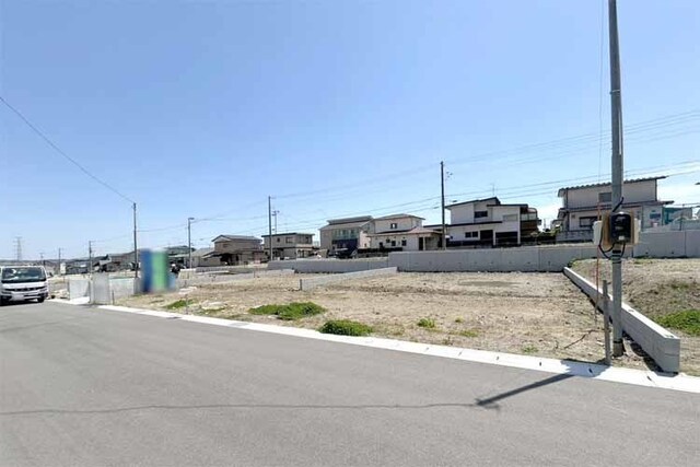 （現地写真）50坪超のきれいな開発地！
