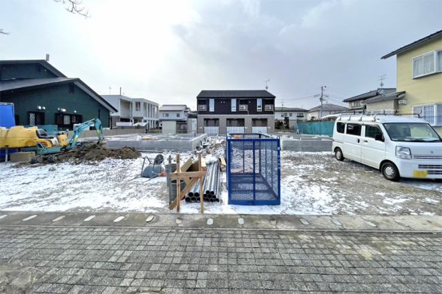 （現地写真）徒歩圏内に生活施設が充実！