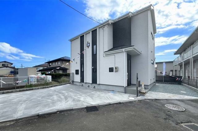 ゆとりある4LDK！お庭付きで家族でBBQも楽しめます♪現地（2025年10月）撮影