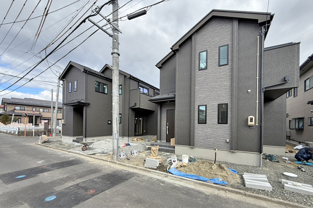 幼稚園・金融機関・コンビニまで徒歩9分内！現地（2026年3月）撮影