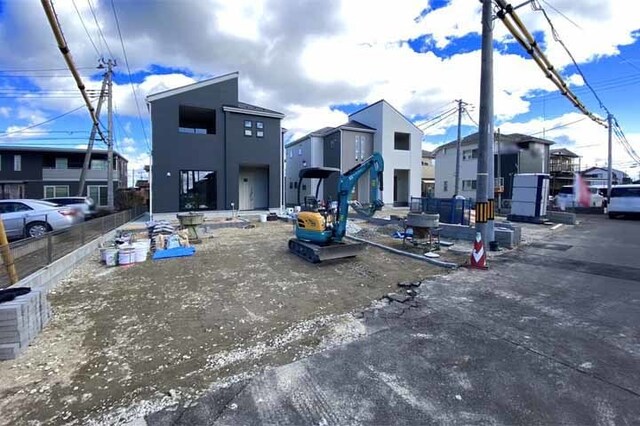 キッチンからパントリー・ランドリールーム全てに繋がる回遊動線！現地（2026年3月）撮影